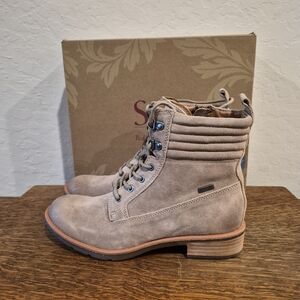 Stylish Taupe Lace-Up Women's Boots